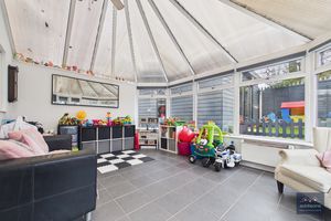 Photo 19- click for photo gallery